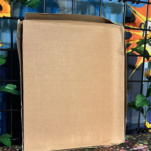 New Up & Up 10 Classification File Folders with Dividers and Fasteners - Green - Picture 5 of 8